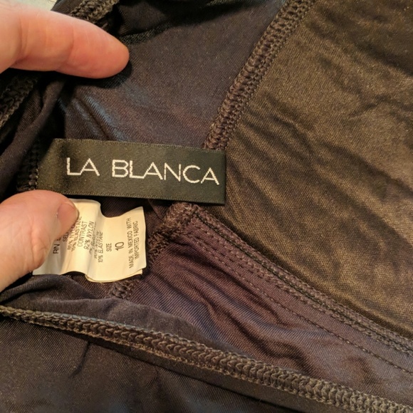 Swimsuit - Picture 4 of 4